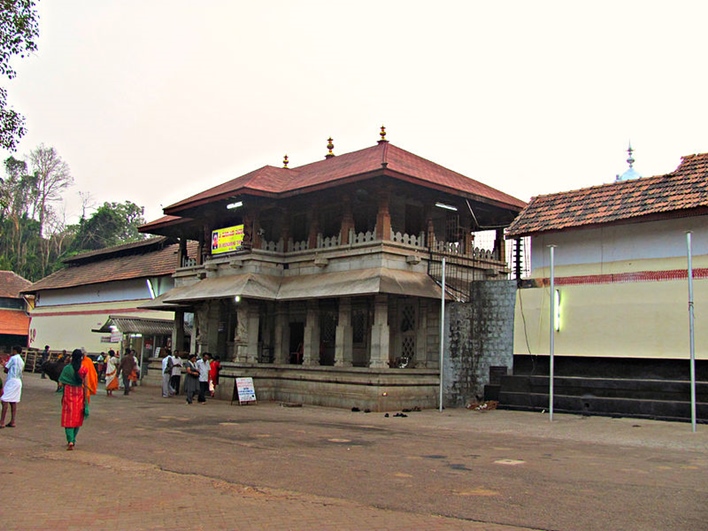 श्री मूकाम्बिका मंदिर, कर्णाटक