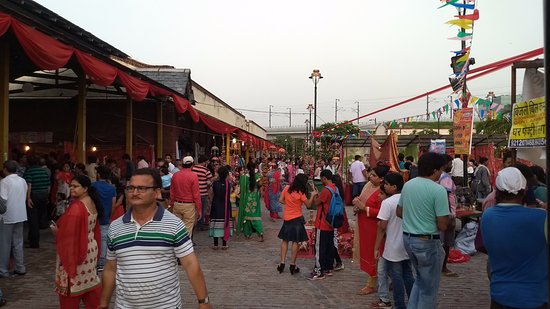 Delhi Haat, Pitampura
