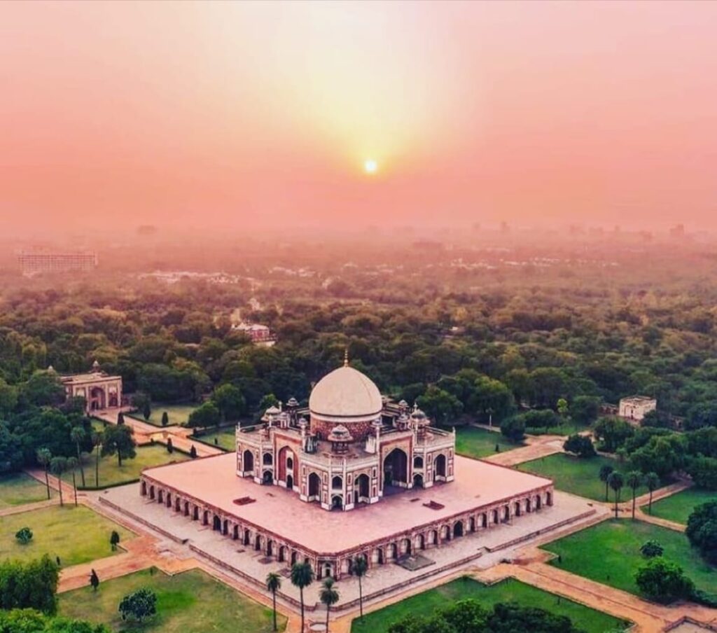 हुमायु का मकबरा -Humayun’s Tomb, Delhi tourism